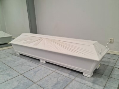 Pellava 6 sädettä, 950 € Hauta-arkkumalli: Pellava 6-säde, 950 €